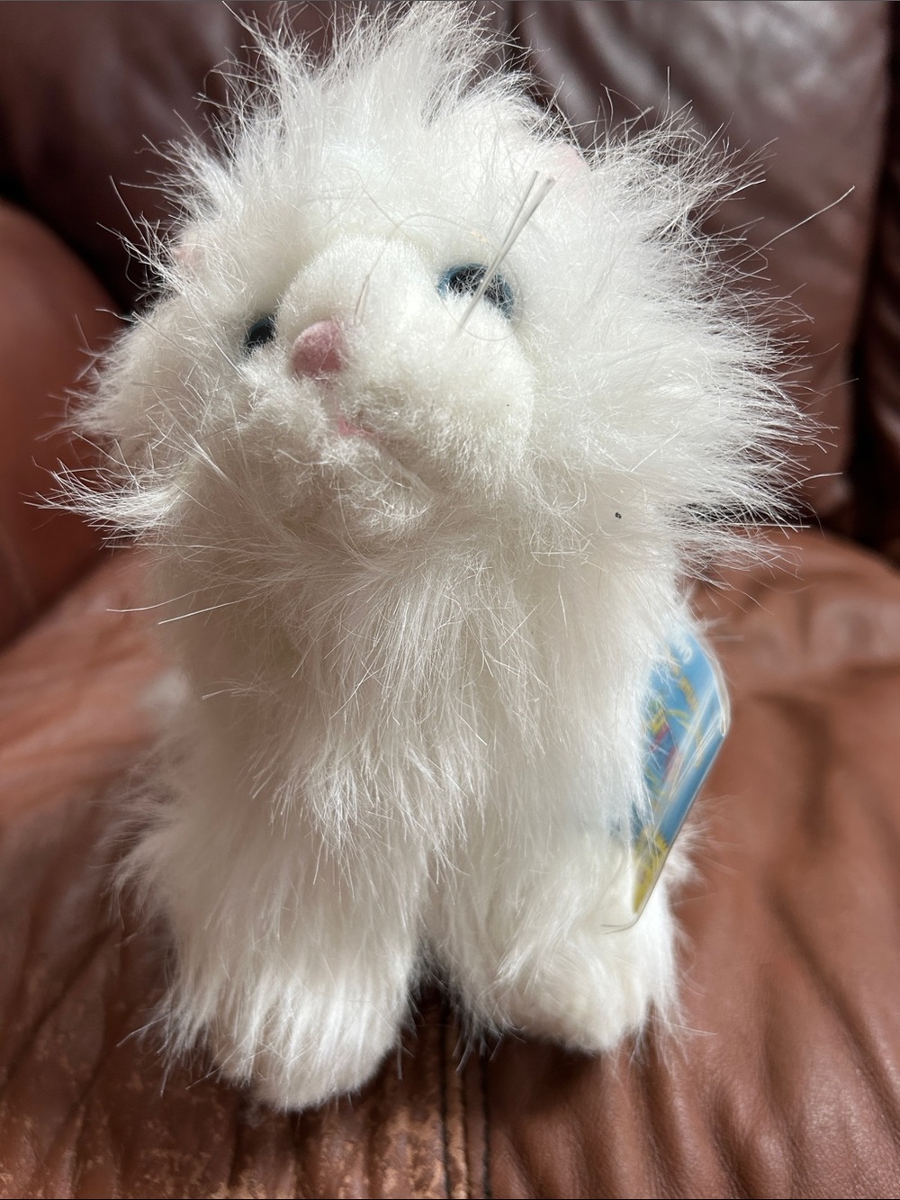 Plush White Fluffy Cat Toy - Soft Small Pet Companion